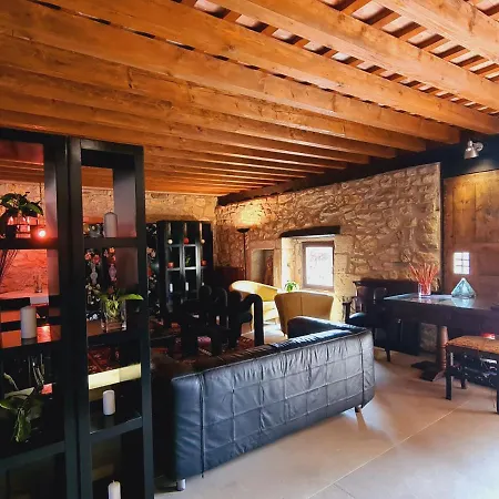 Calderones Hotel