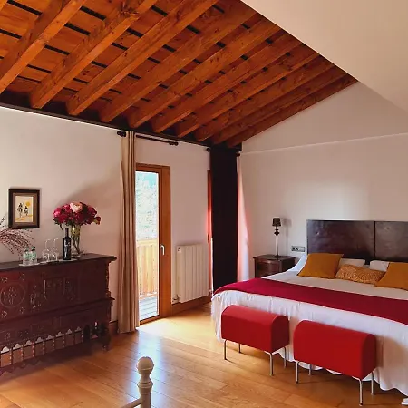 Calderones Hotel 3*