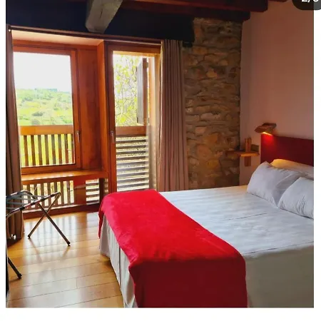 Hotel Calderones