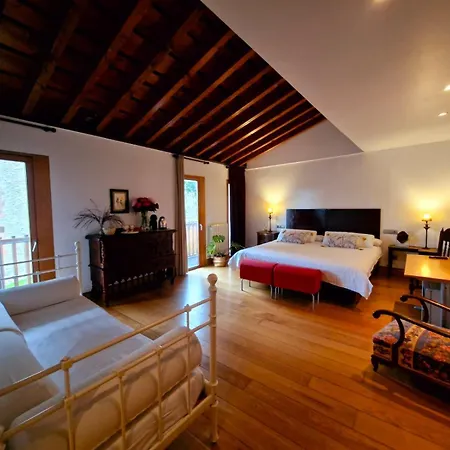 Calderones Hotel Santillana del Mar