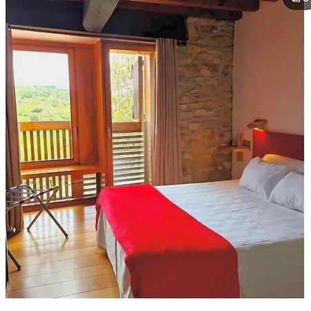 Hotel Calderones 3*